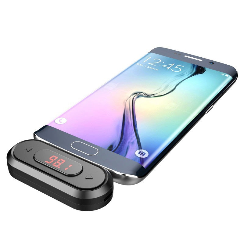 Wireless Car FM Transmitter - 3.5mm Audio Headphone Jack, for Mobile Phones and Tablets (Model DSER107)