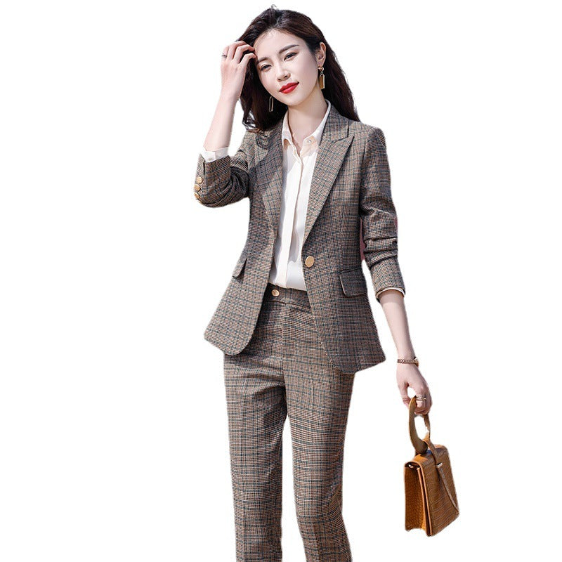 Stylish Plaid Suit Jacket for Women - Trendy Slim Fit Small Suit for Spring and Autumn - New Arrival