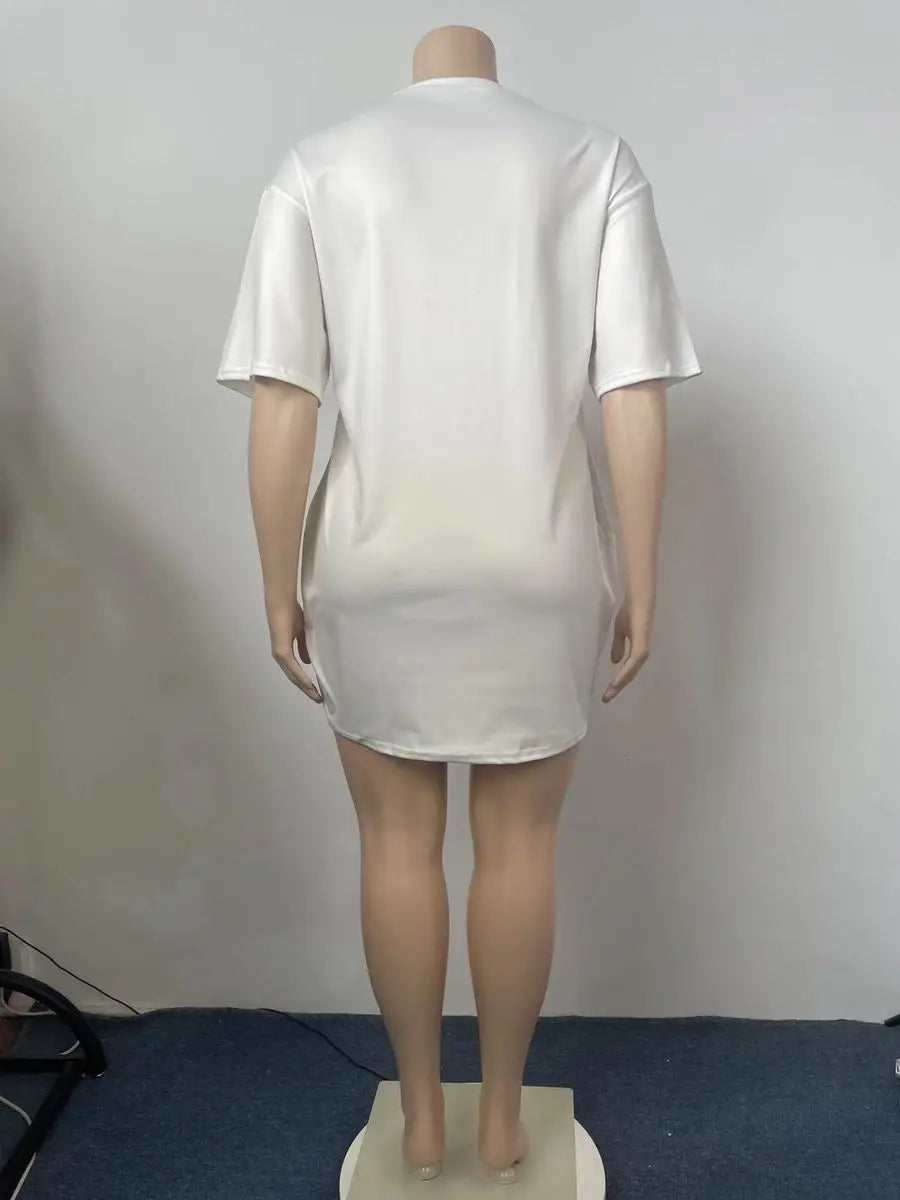 Upgrade Your Summer Wardrobe with LW's Plus Size Lip Print Dress - Sizes XL-5XL!