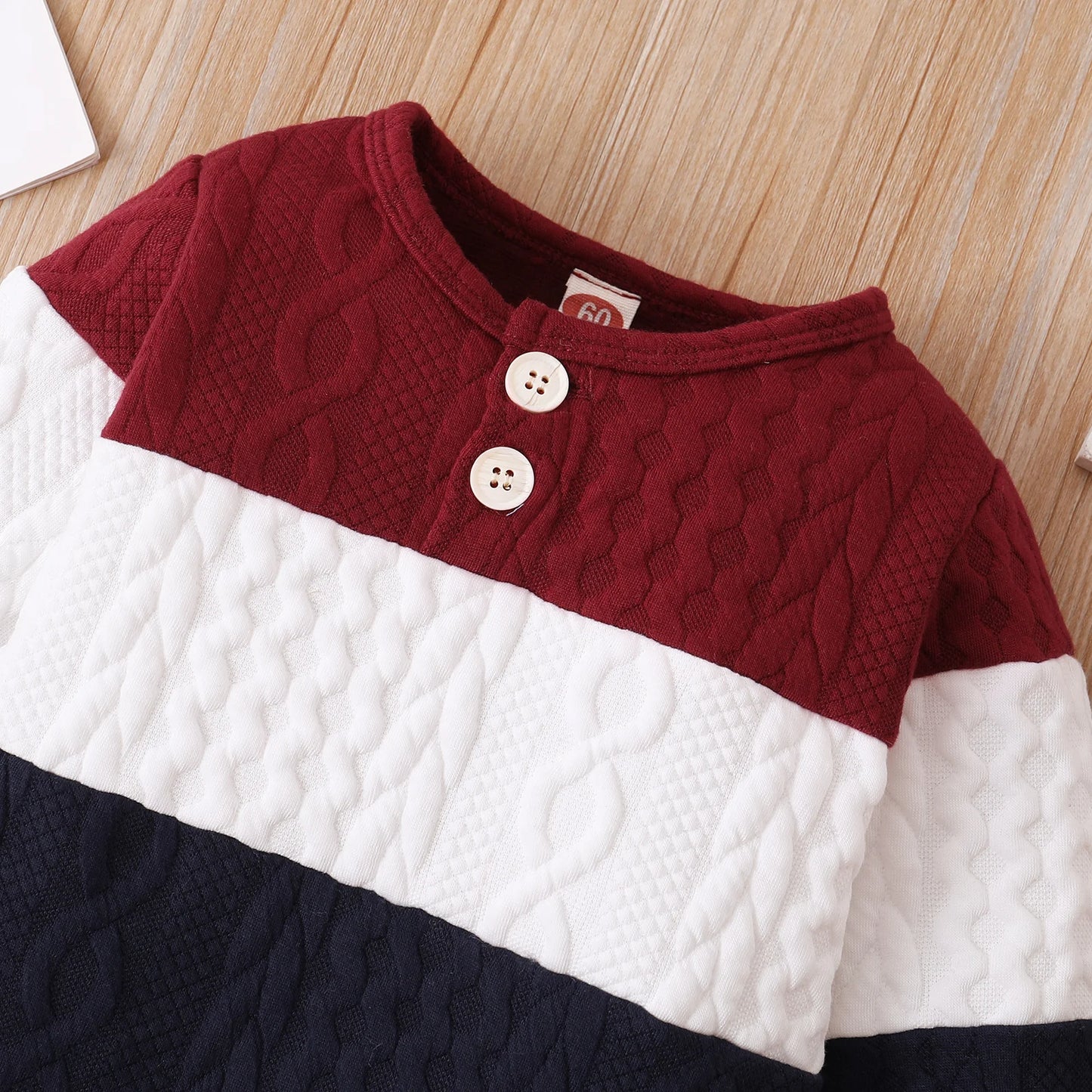 Newborn Baby Boys Autumn/Winter Long-Sleeved Romper with Round Neck and Colorful Button Details