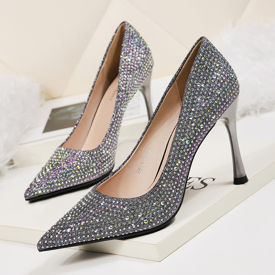 "Elegant Women's Pointed High Heel Shoes with Water Drill Embellishments for Nightclub and Banquet"