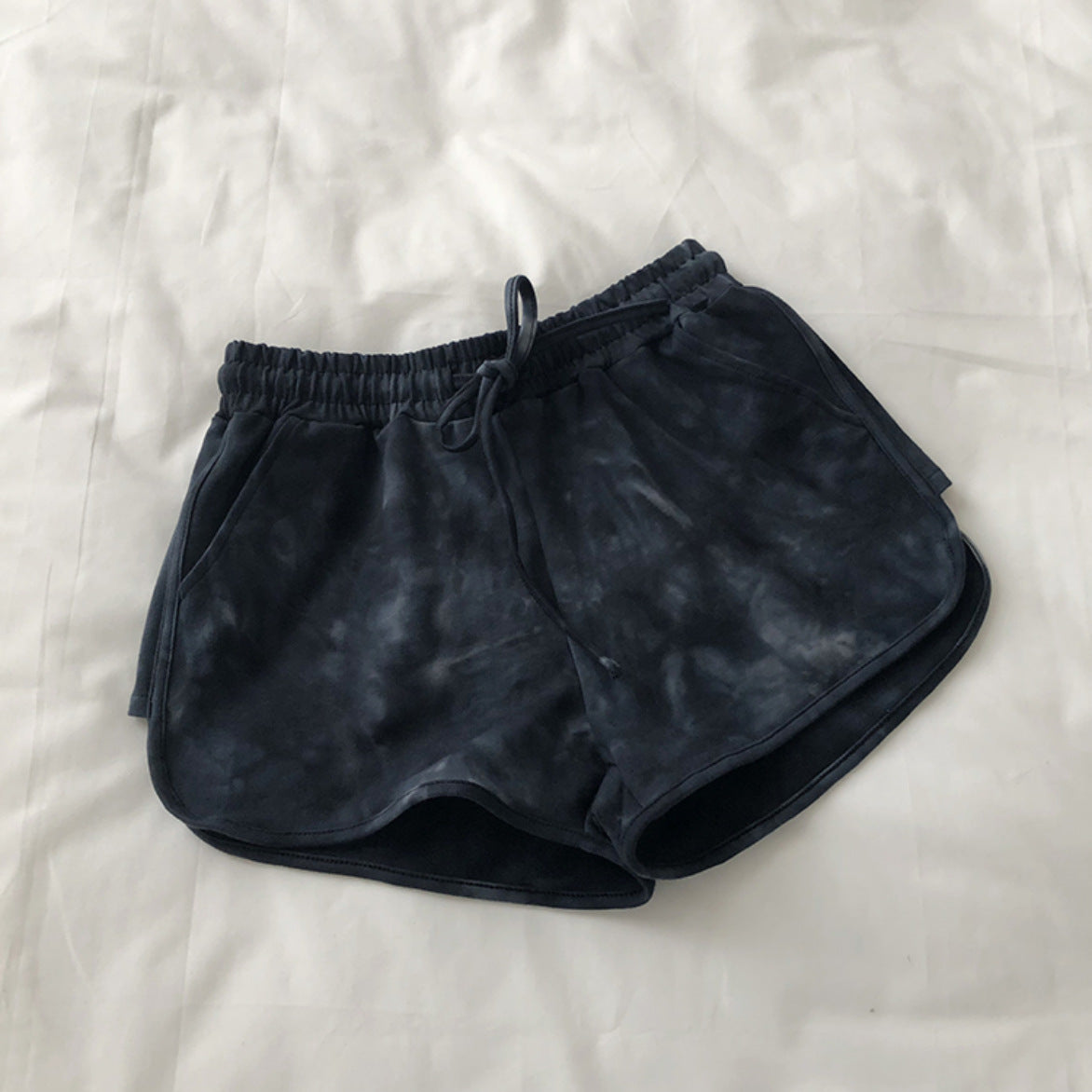 Thailand tie-dye sports pants women's loose wide-leg casual high waist Hyun Ya wind shorts running hot pants beach pants.
