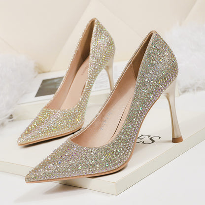 "Elegant Women's Pointed High Heel Shoes with Water Drill Embellishments for Nightclub and Banquet"