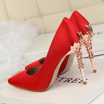 Luxurious Rose Stiletto Heels with a Touch of Gold Sparkle