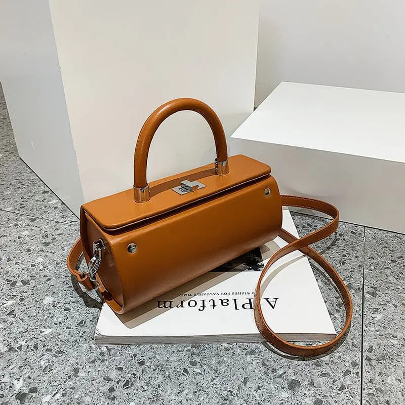 Chicago style High-end  2023 new spring and summer shoulder bag.