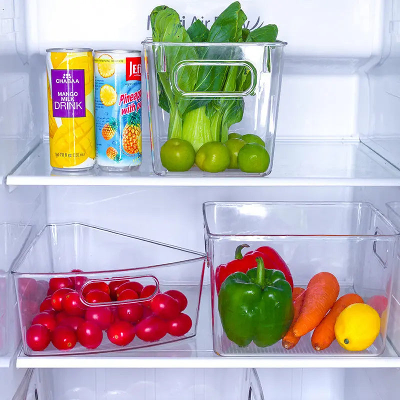 Kitchen refrigerator storage box with handle transparent fruit and vegetable beverage storage box refrigerated finishing PET plastic crisper.