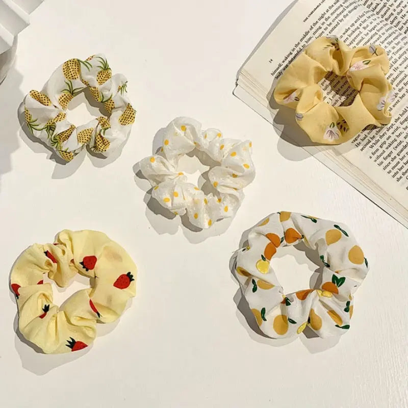 Women Hair Scrunchies Velvet Solid Color Hair Band for Girls Ponytail Holder Rubber Bands Hair Ties Hair Accessories.