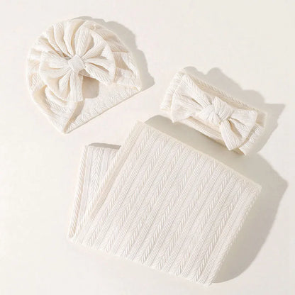 "Adorable Baby Blanket and Hat Headband Set for a Stylish and Cozy Look"