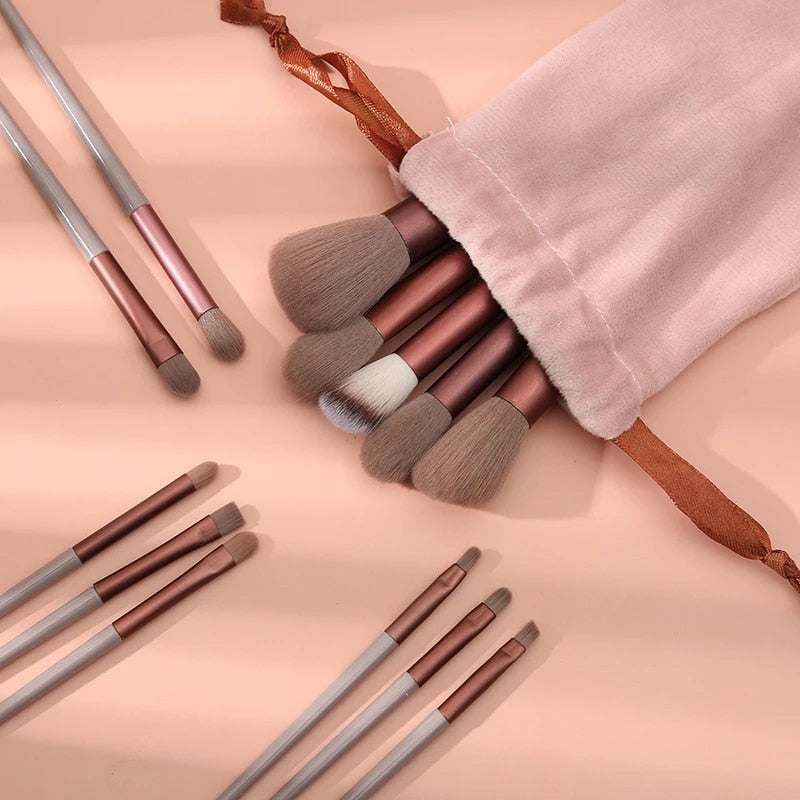 Makeup Brushes Set.