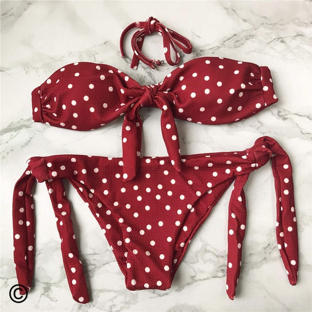 Flirty Polka Dot Bandeau Bikini with Knotted Detail